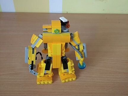 Lego робот