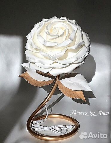 Светильник роза из изолона