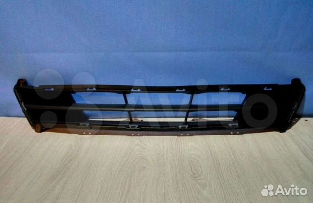 Решетка бампера Hyundai Solaris 14-17