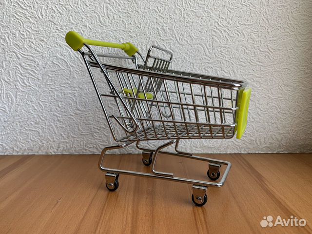 Фигурка тележки