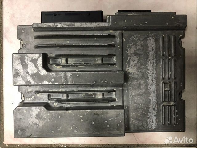 Усилитель звука Mercedes S221 W221 A2219006004