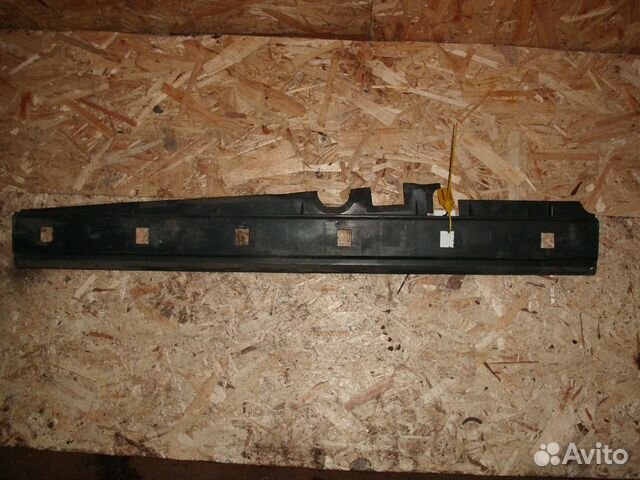 Заслонка воздушная (на радиатор правая) Volvo