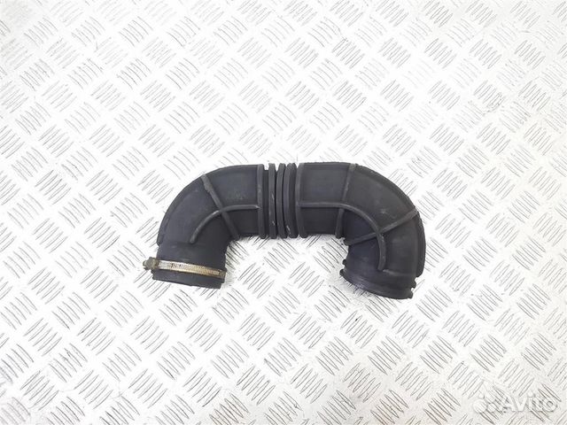 6001040486 Патрубок воздушного фильтра Renault Tr