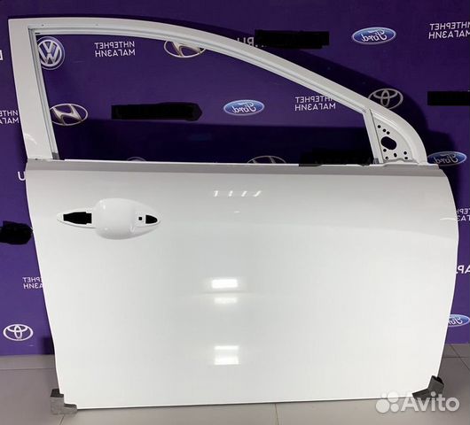 Дверь передняя правая белая Kia Rio 11-17