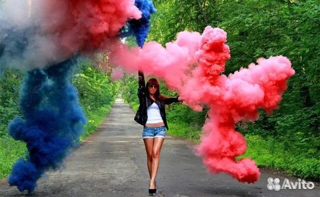 Цветной дым