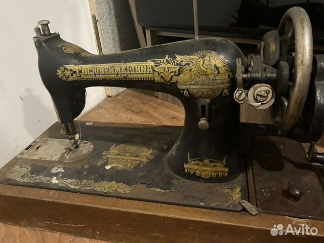 Швейная машина