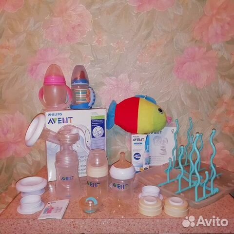 Молокоотсос Авент, бутылки, сушка, поильники