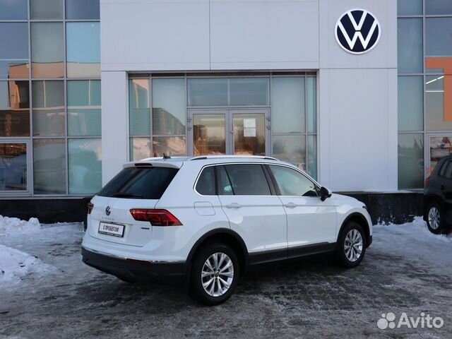 Volkswagen Tiguan 2.0 AMT, 2021, 22 км