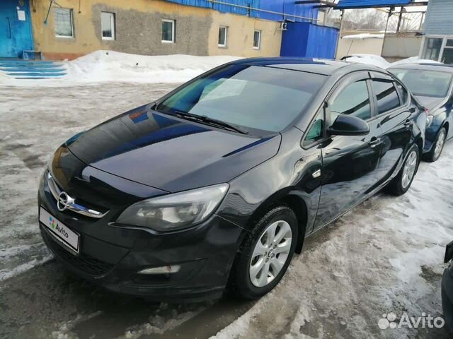 Opel Astra 1.6 AT, 2014, 90 000 км