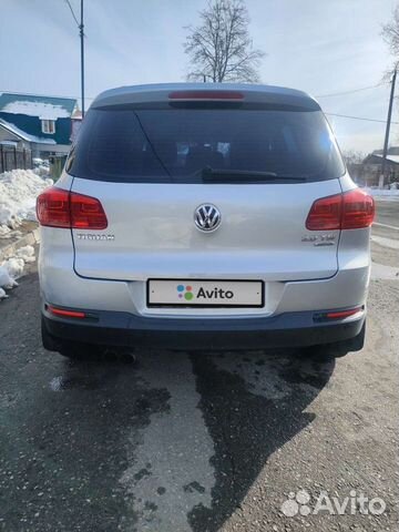 Volkswagen Tiguan 2.0 AT, 2015, 72 900 км