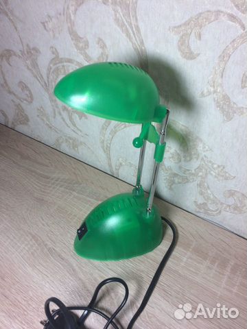 Настольная лампа и Шары