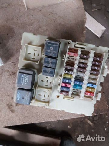 Блок предохранителей Ford Focus 1 2.0 Split port