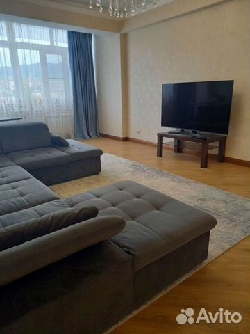 

2-к. квартира, 95 м², 7/10 эт.