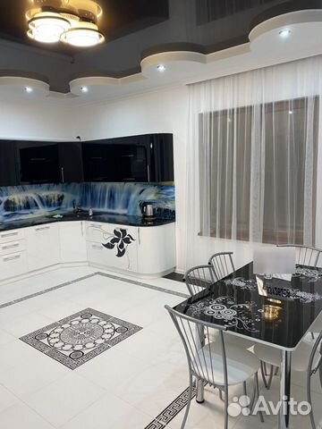 

3-к. дом, 170 м²