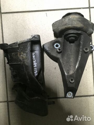 Опора кпп Ауди VW Кронштейн коробки Audi VW Опора кпп Ауди VW Кронштейн коробки Audi VW