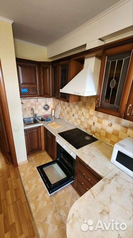 

1-к. квартира, 52 м², 3/10 эт.