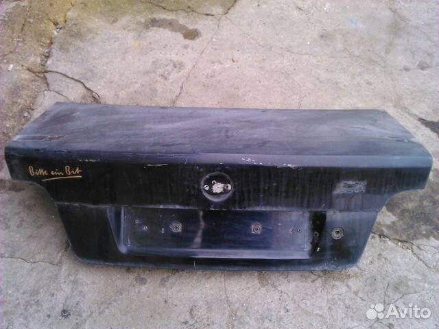 Крышка багажника BMW E39 черная Крышка багажника BMW E39 черная