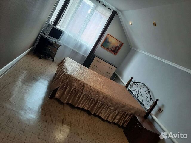 

2-к. квартира, 53 м², 2/3 эт.