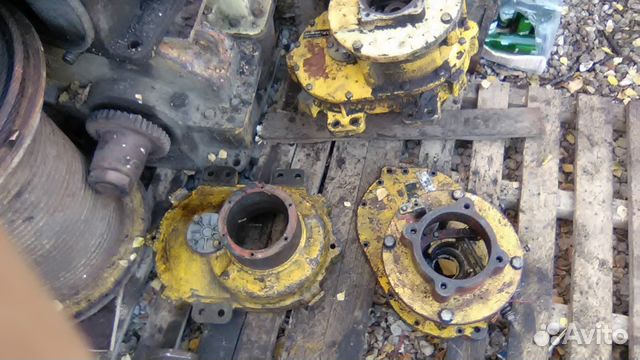 Запчасти для редуктора автокрана кс 4572 кс 3577 Запчасти для редуктора автокрана кс 4572 кс 3577