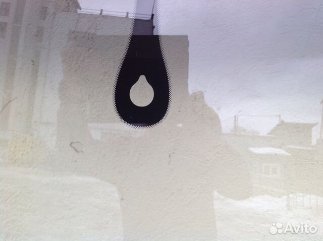 Audi Q7 - 06г - лобовое стекло