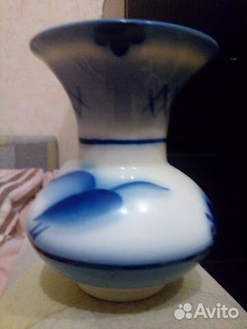 Продается фарфоровая ваза лфз