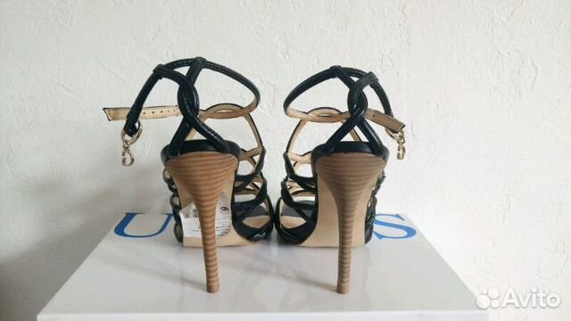 Босоножки Guess новые Босоножки Guess новые