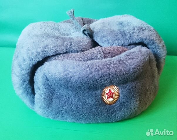 Шапка новая из натуральной овчины Шапка новая из натуральной овчины