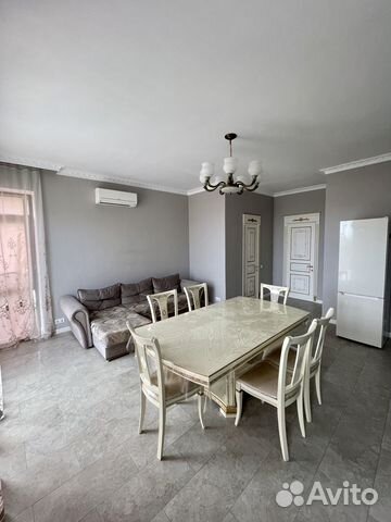 

2-к. квартира, 55 м², 2/4 эт.