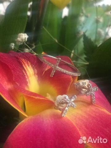 Белое золото, бриллианты несколько украшений Обмен