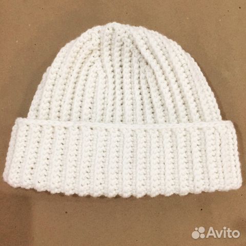 Шапочка бини вязанная