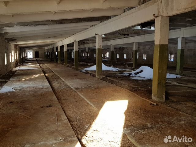 Производственное помещение, 1400 м²