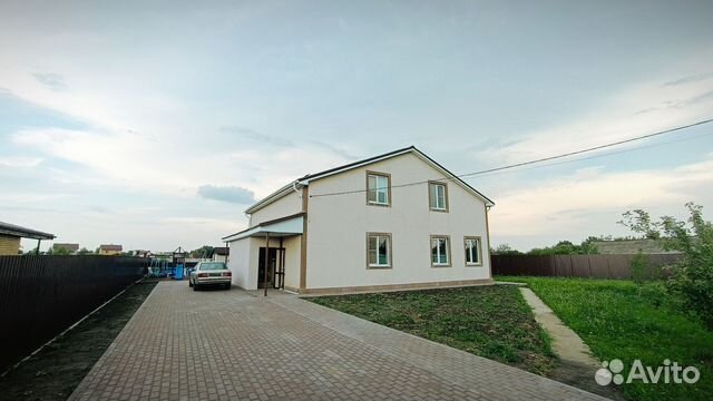 

3-к. дом, 180 м²