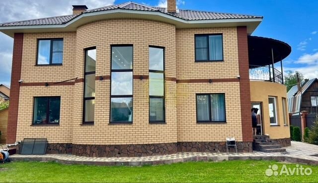 

4-к. коттедж, 400 м²