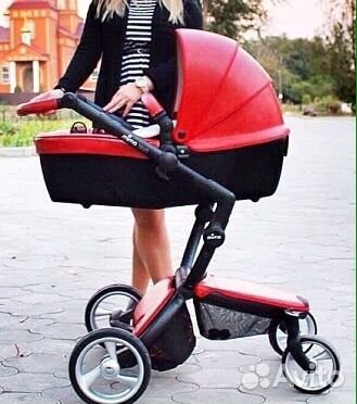 Коляска Mima Xari 2 в 1 и зимний конверт Футмуф Коляска Mima Xari 2 в 1 и зимний конверт Футмуф