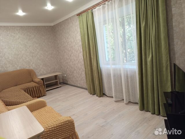 

2-к. квартира, 40 м², 2 кровати