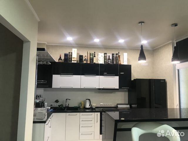 2-к квартира, 70 м², 10/12 эт.