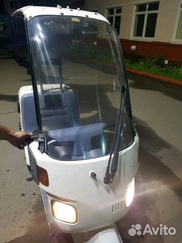 Скутер Honda Gyro Canopy (трехколесный) Скутер Honda Gyro Canopy (трехколесный)