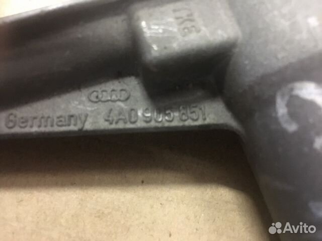 Замок зажигания Audi 100(C4) 91-94 МКПП (с регул.) Замок зажигания Audi 100(C4) 91-94 МКПП (с регул.)