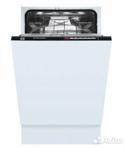 Посудомоечная машина Electrolux ESL 46050