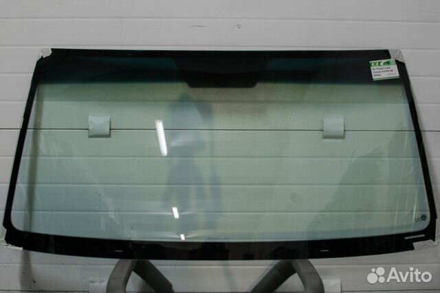 Лобовое стекло Lexus LX 470 Лексус Эликс 470