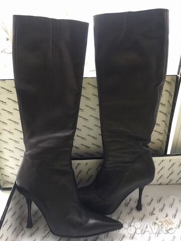 Высокие сапоги натуральная кожа новые