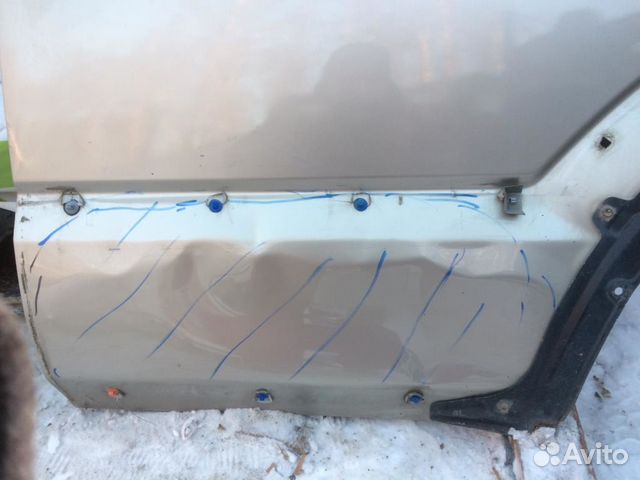 Дверь задняя левая toyota Land Cruiser (120) -Pra