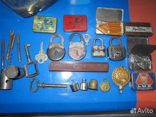 Счёты, замки, иглы, подкова, карандаш СССР Счёты, замки, иглы, подкова, карандаш СССР