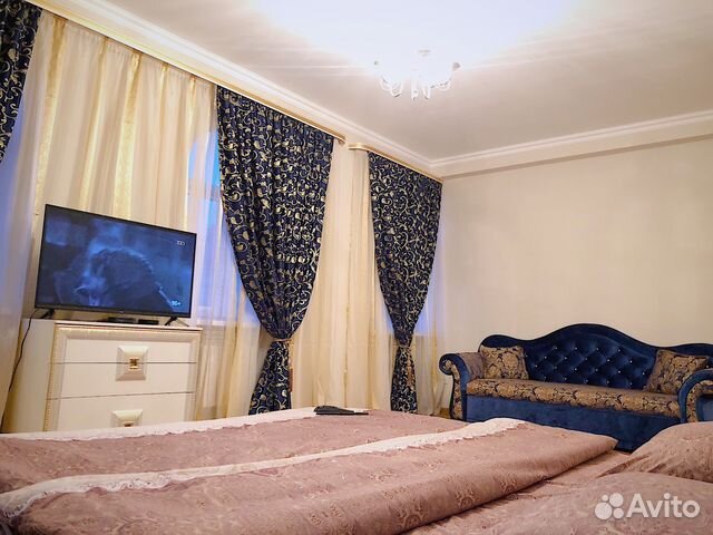 2-к квартира, 70 м², 2/3 эт.