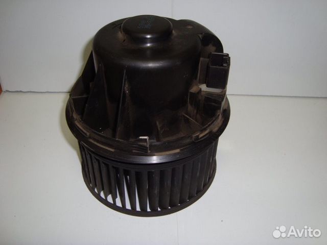 Мотор печки Ford Focus 2 CB4 1.4 2008-2011 Мотор печки Ford Focus 2 CB4 1.4 2008-2011