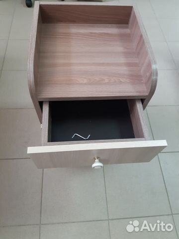 Тумбочка прикроватная