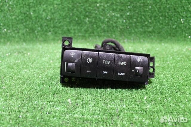 Блок кнопок Hyundai Tucson Блок кнопок Hyundai Tucson
