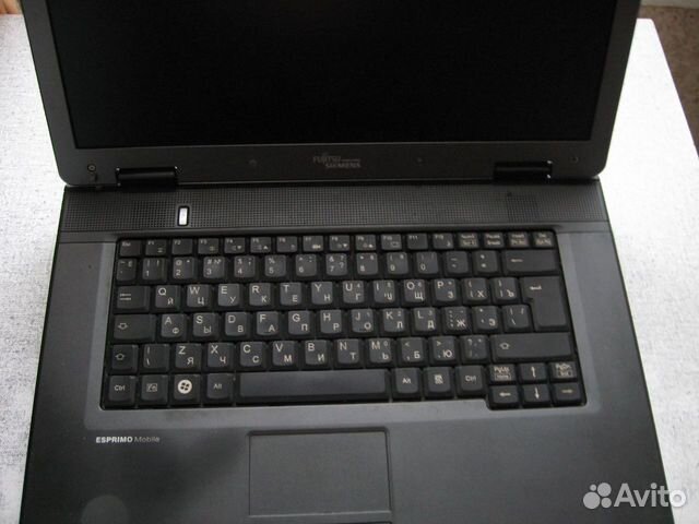 Fujitsu Siemens Esprimo V5545 Fujitsu Siemens Esprimo V5545