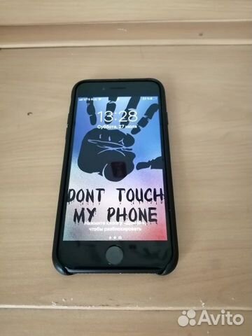 Apple iPhone 7 32GB (черный)