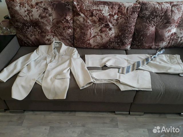 Свадебный костюм